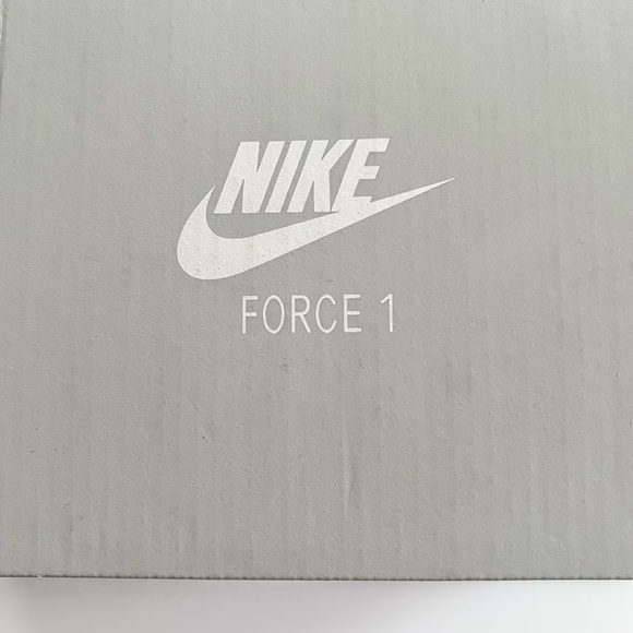 Nike Force 1 LE Toddler Size 6c - Picture 4 of 5